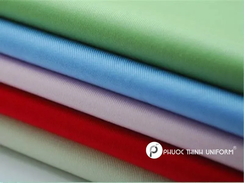 Vải CVC mang lại sự thoải mái và sang trọng cho đồng phục văn phòng