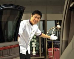 đồng phục bellman doorman