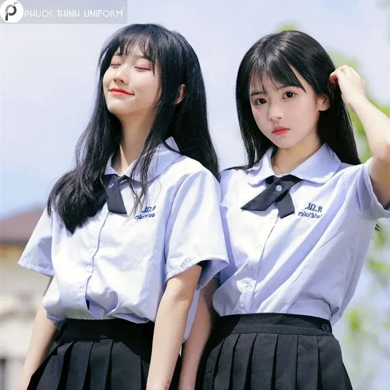Áo lớp sơ mi cổ bẻ chưa bao giờ lỗi thời