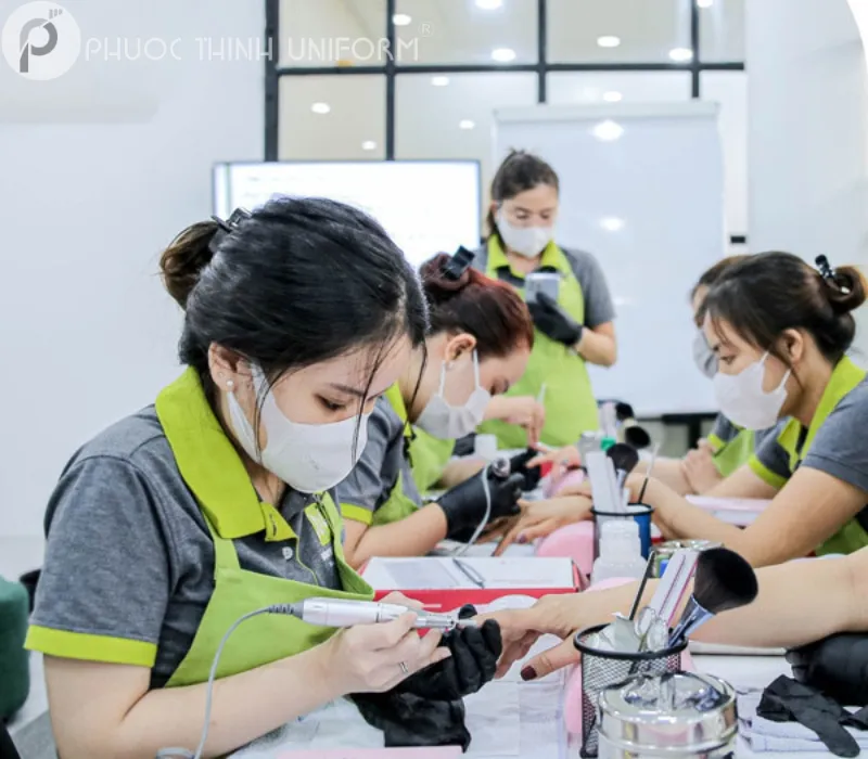 đồng phục tiệm nail