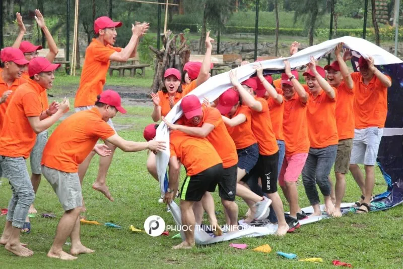Gợi ý danh sách 10 mẫu áo đồng phục màu cam nổi bật áo đồng phục màu cam