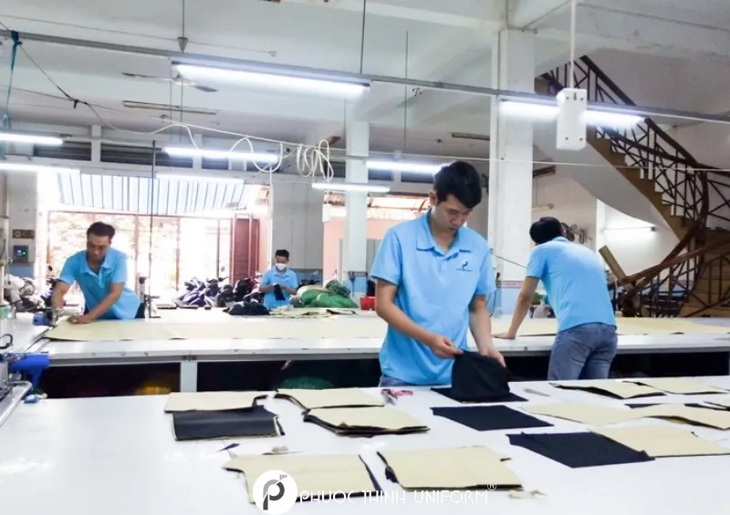 áo khoác đồng phục học sinh