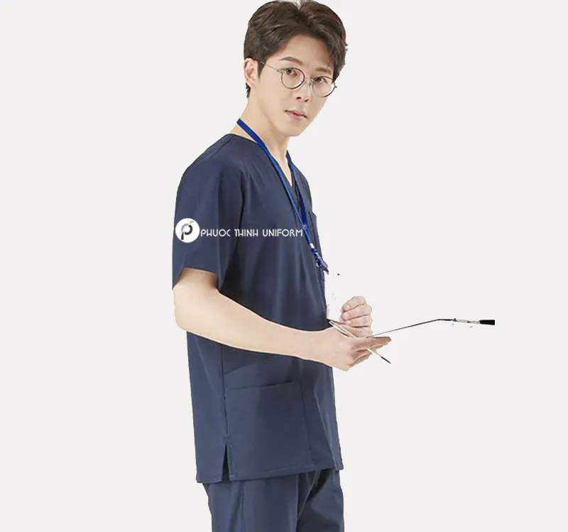 Mẫu đồng phục bác sĩ phòng mổ màu tím than