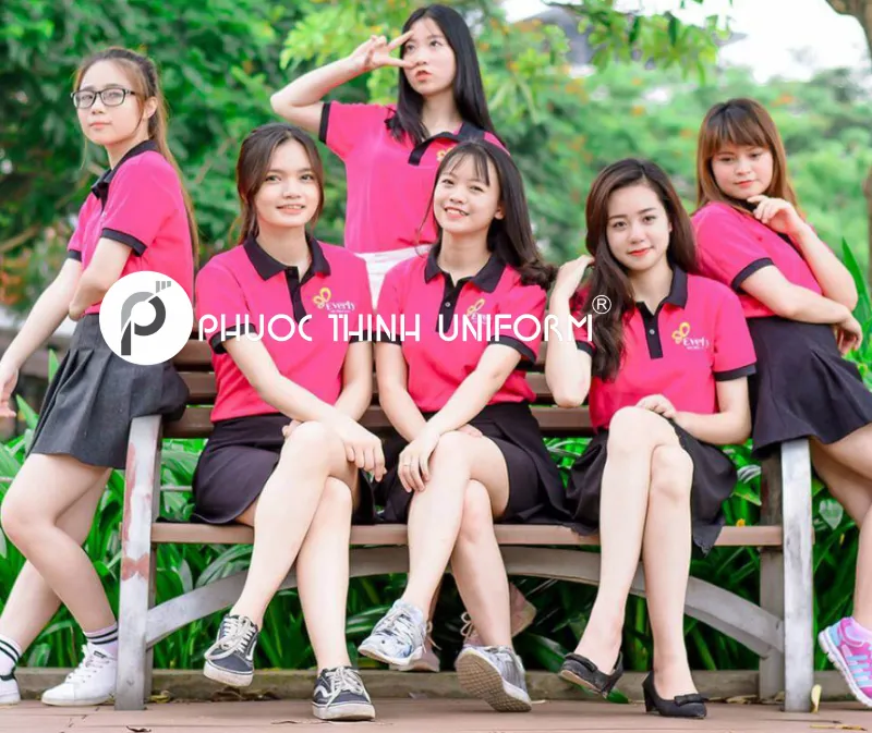 Tham khảo 7 mẫu áo đồng phục màu hồng được yêu thích áo đồng phục màu hồng