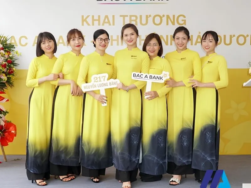 Top 5 mẫu áo đồng phục màu vàng đẹp, nổi bật áo đồng phục màu vàng