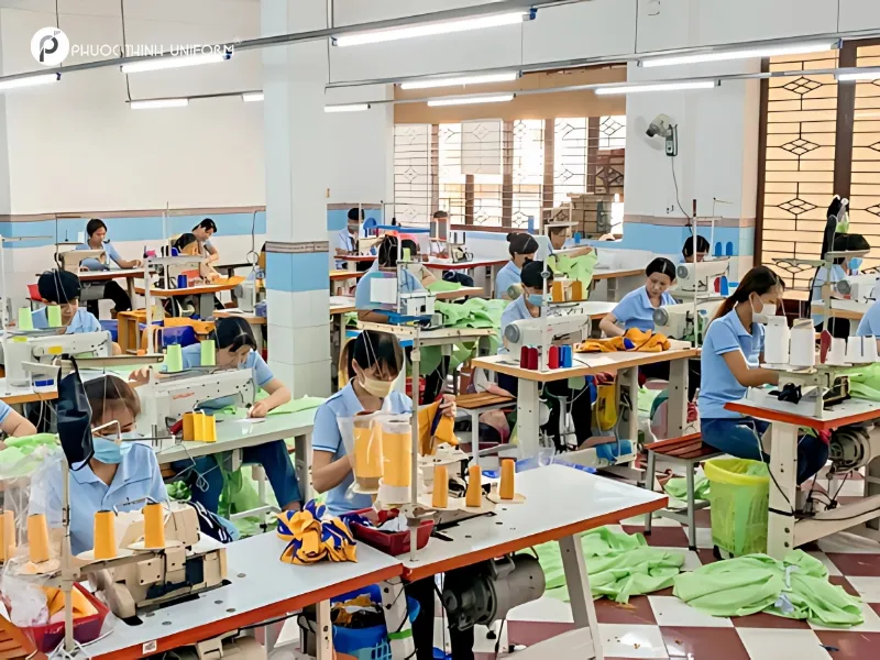 áo lớp màu be