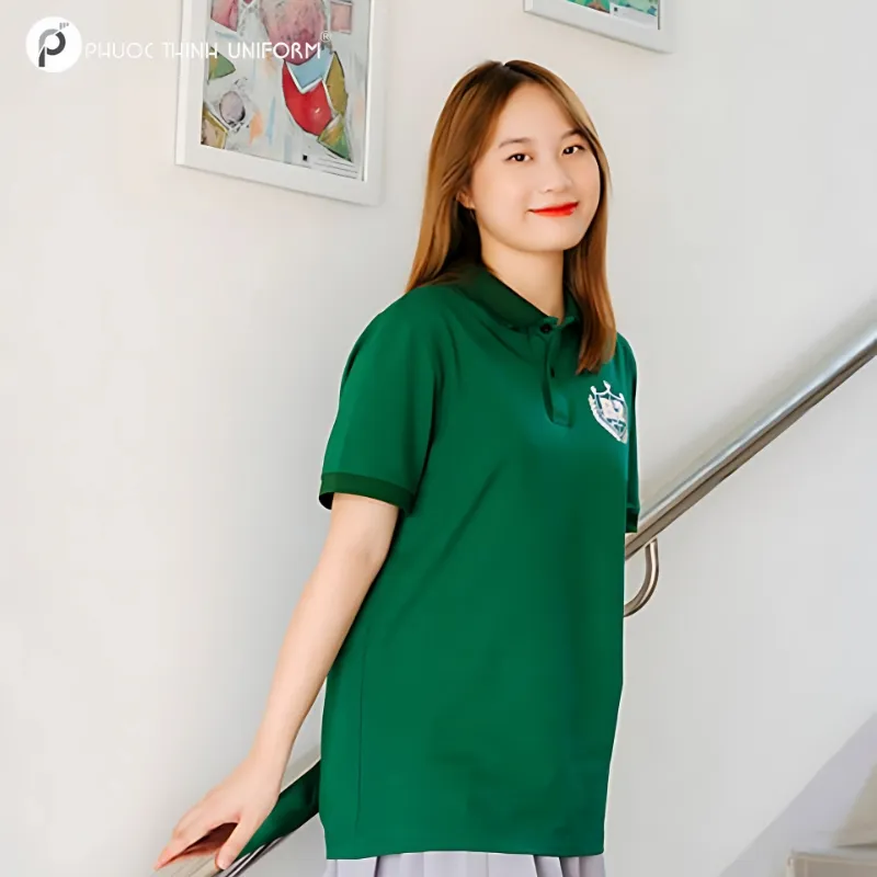 áo lớp màu xanh lá