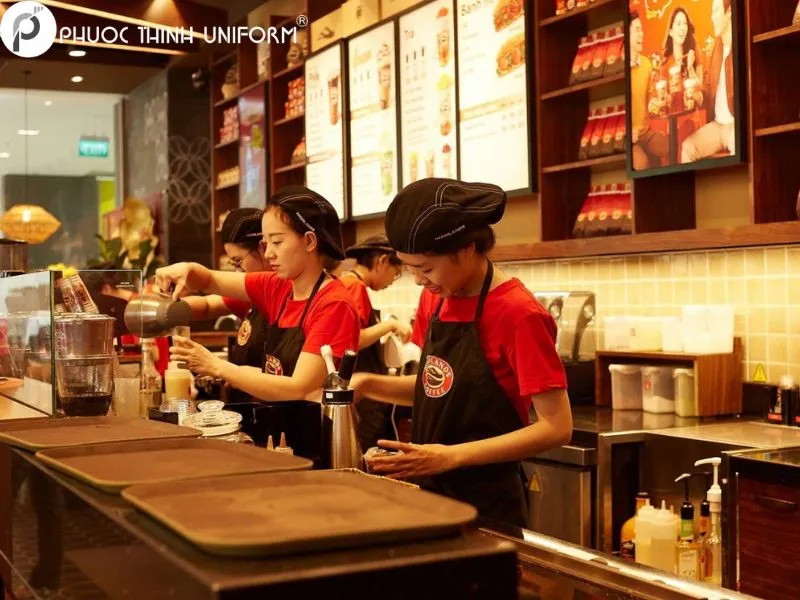 Đồng phục Highlands Coffee tươi trẻ, chuyên nghiệp & năng động Đồng phục Highlands Coffee