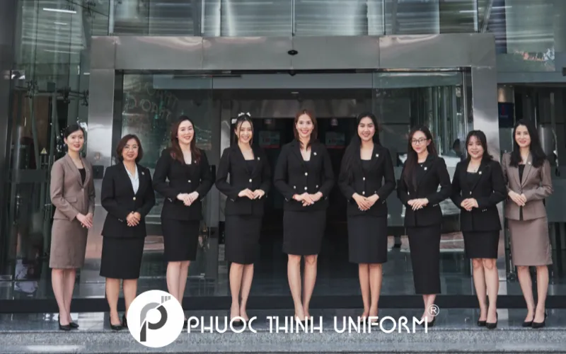 đồng phục bất động sản