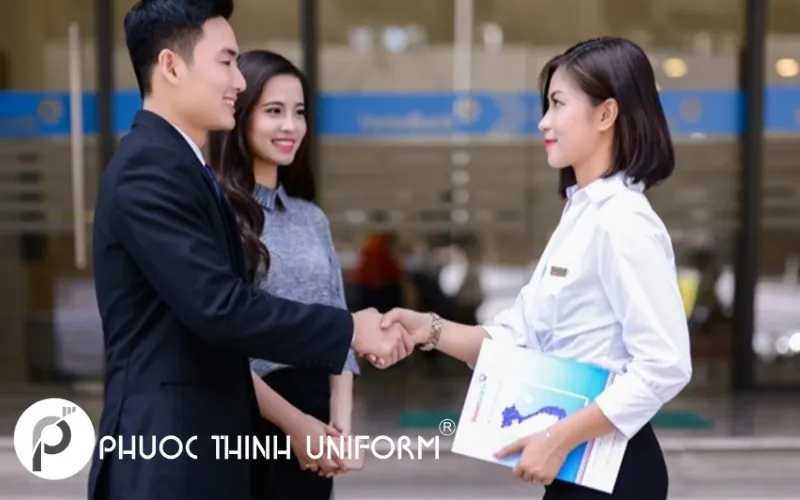 đồng phục bất động sản