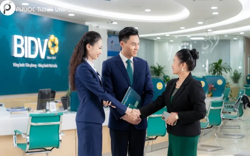 Đồng phục BIDV: Tạo dựng phong cách thanh lịch và sang trọng đồng phục bidv