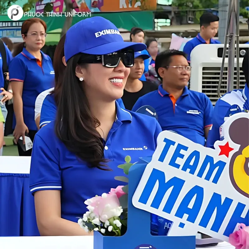 10+ mẫu đồng phục Eximbank cuốn hút và chuyên nghiệp Mũ lưỡi trai trẻ trung và cá tính thường xuất hiện trong các sự kiện ngoài trời của Eximbank