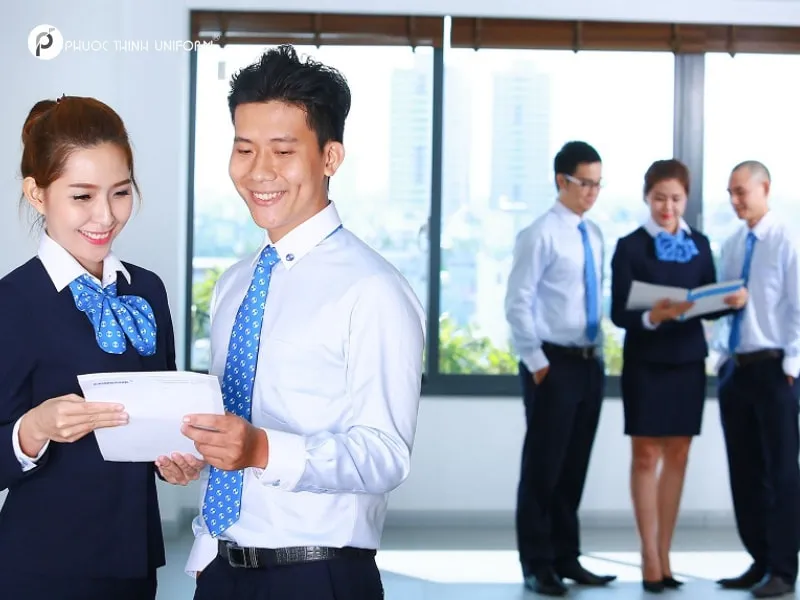 10+ mẫu đồng phục Eximbank cuốn hút và chuyên nghiệp Caravat giúp đồng phục Eximbank trở nên sang trọng và chuyên nghiệp hơn