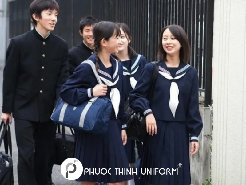 đồng phục học sinh nhật