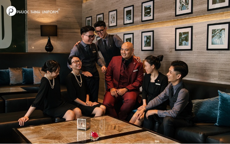 đồng phục khách sạn Marriott