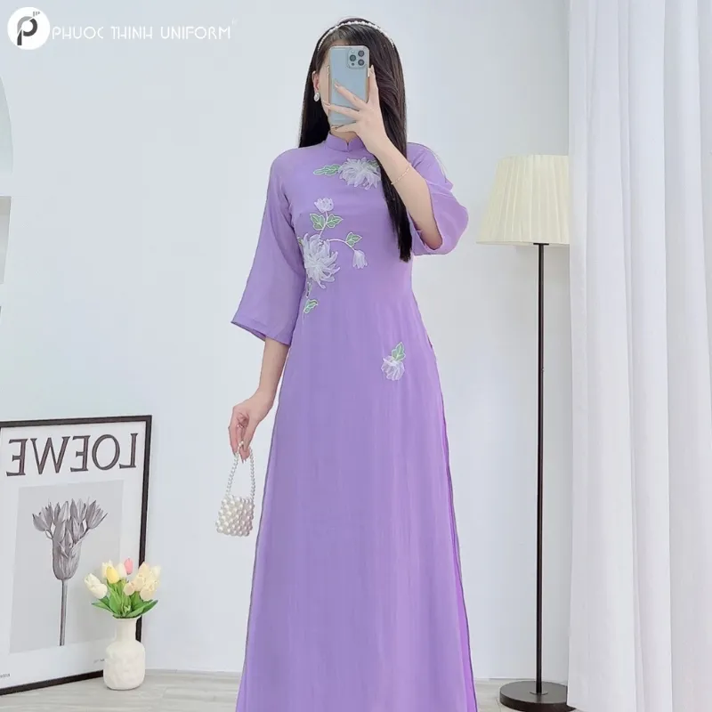 Đồng phục màu tím: Danh sách 5+ mẫu đồng phục đẹp, độc đáo đồng phục màu tím