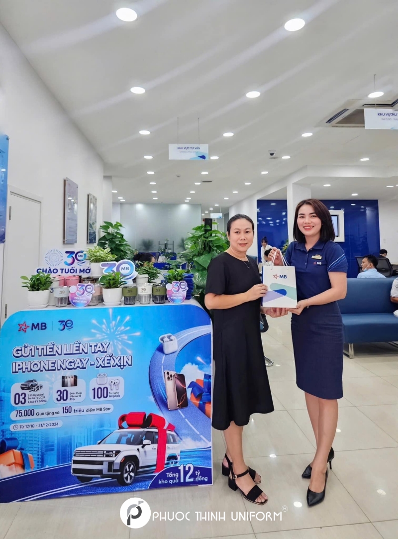 đồng phục mb bank