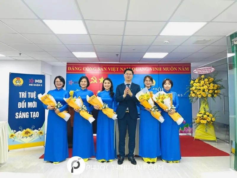 Khám phá 5+ mẫu đồng phục MB Bank thanh lịch và sang trọng đồng phục mb bank