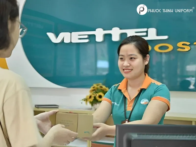 Tổng hợp các mẫu đồng phục nhân viên bán hàng đẹp, chuẩn form Đồng phục nhân viên bán hàng