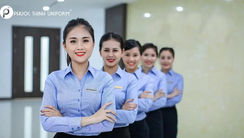 Tổng hợp các mẫu đồng phục nhân viên bán hàng đẹp, chuẩn form Đồng phục nhân viên bán hàng