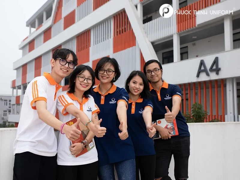 Sinh viên học đại học có cần mặc đồng phục hay không? học đại học có cần mặc đồng phục