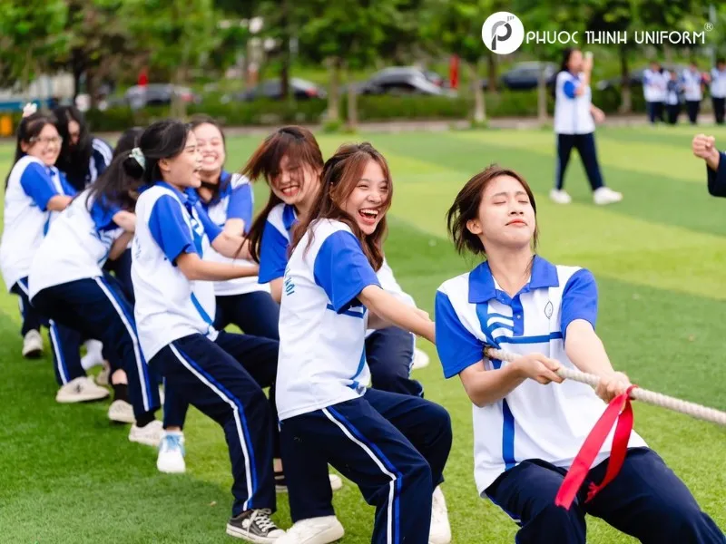 Sinh viên học đại học có cần mặc đồng phục hay không? học đại học có cần mặc đồng phục