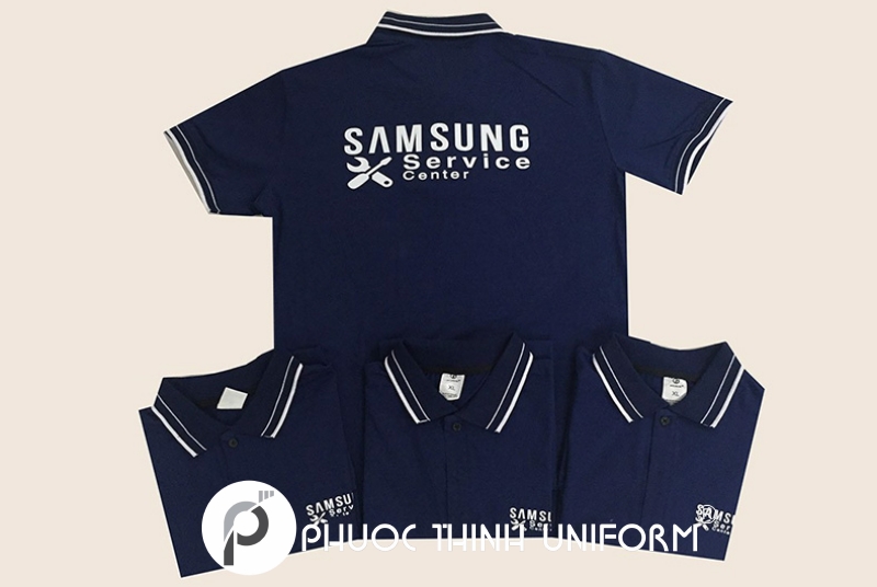 Dịch vụ in logo áo đồng phục theo yêu cầu tại Phước Thịnh Uniform Tận dụng khoảng trống rộng sau lưng để in logo cũng là một giải pháp hiệu quả