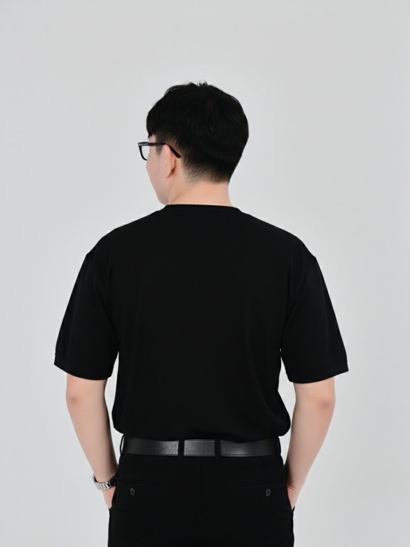 Áo nhóm màu đen họa tiết vàng-PT3