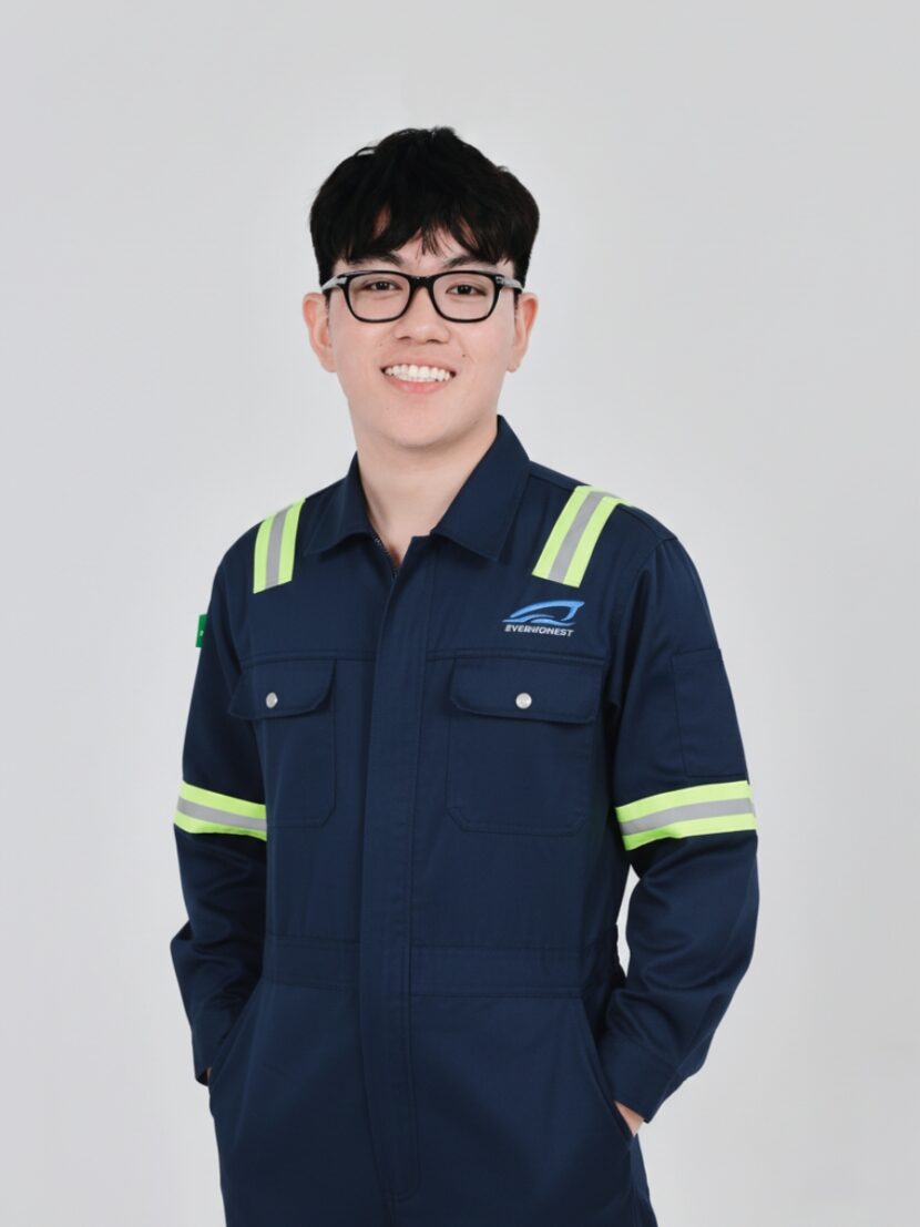 Đồng phục bảo hộ lao động màu xanh đen phối sọc phản quang - 6 Đồng phục bảo hộ lao động màu xanh đen phối sọc phản quang – 6