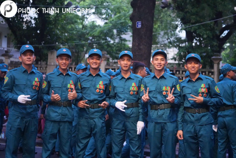 đồng phục dân quân tự vệ