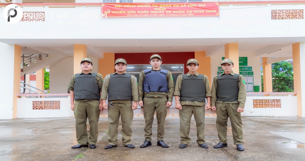 quần áo bảo vệ dân phố